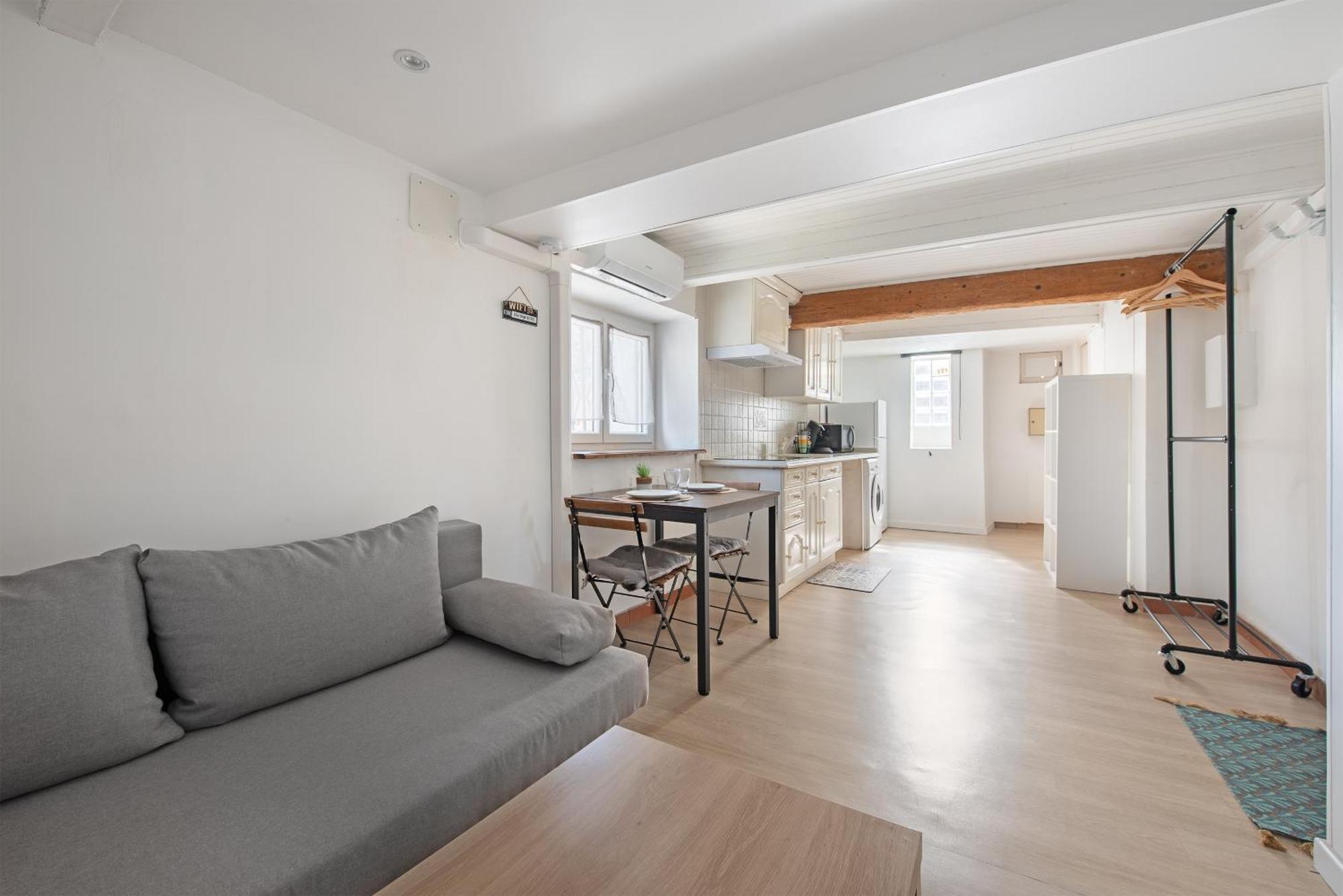 Les Appartements De L'Horloge การ์กาซอน ภายนอก รูปภาพ